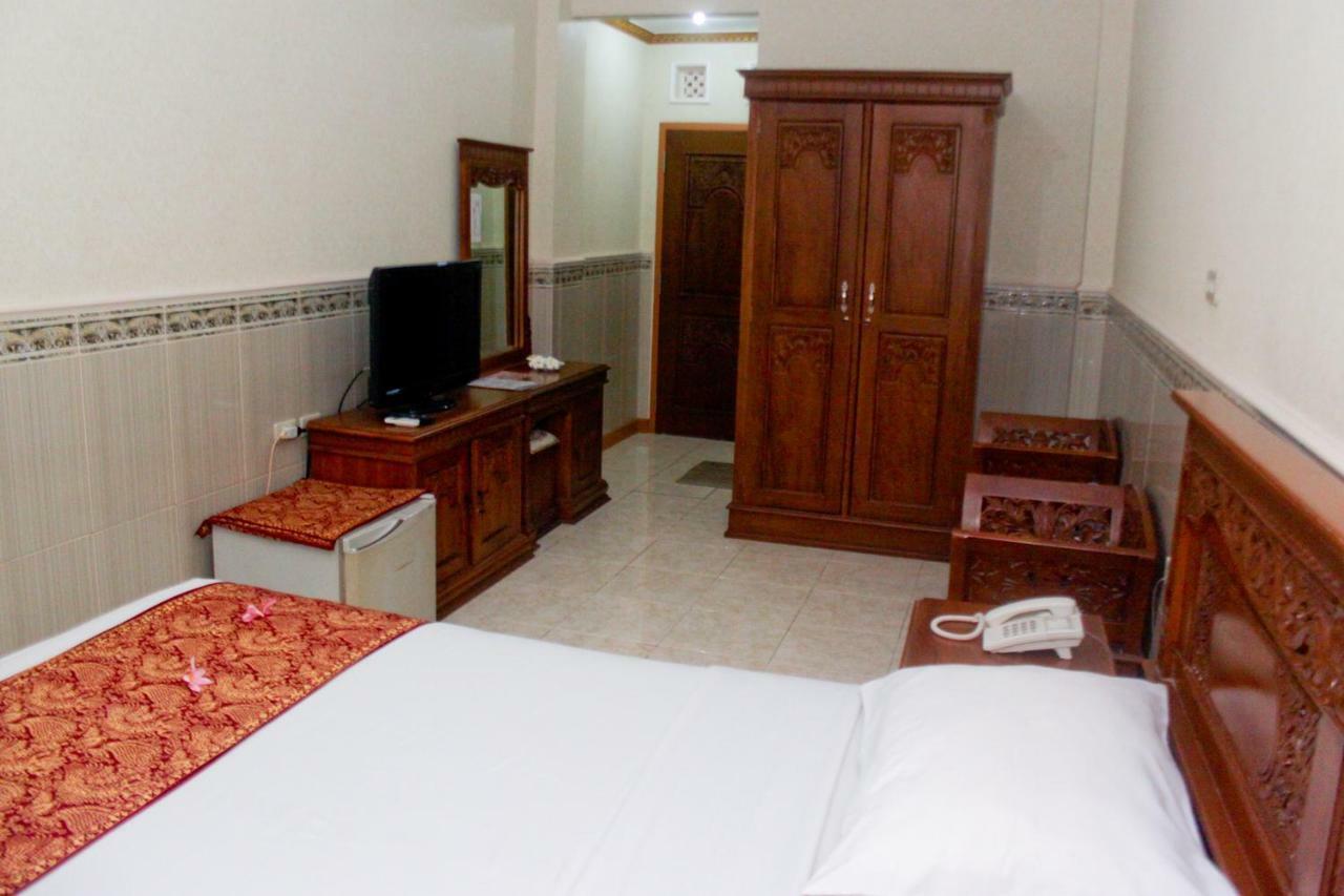 Hotel Wiwi Perkasa 2 Indramayu Εξωτερικό φωτογραφία